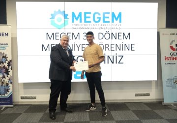 MEGEM 32. DÖNEM MEZUNLARINI VERDİ.